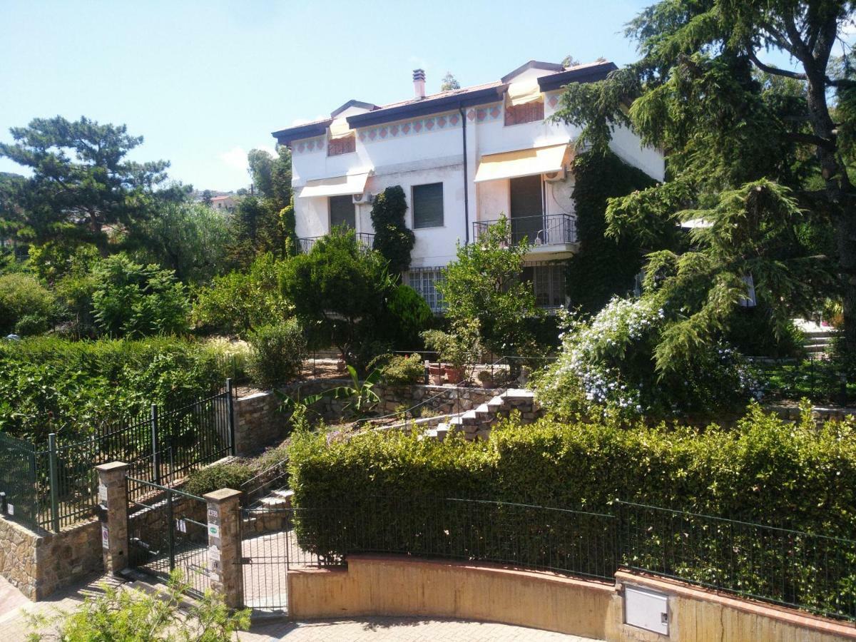 Ca De Rossana Bed&Breakfast Sanremo Exterior photo
